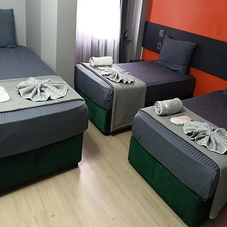 Aras & Center Location Hotel