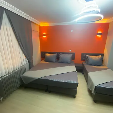 Hotel Aras & Center Location 3*