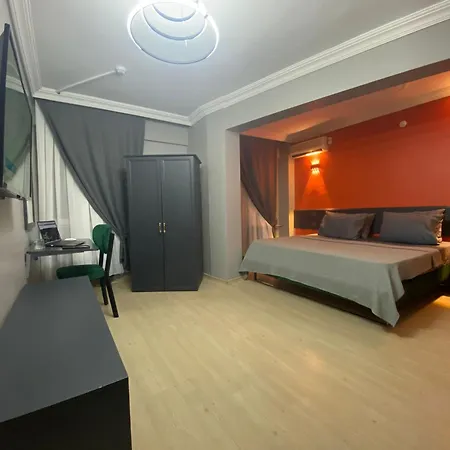 Aras Hotel 3*